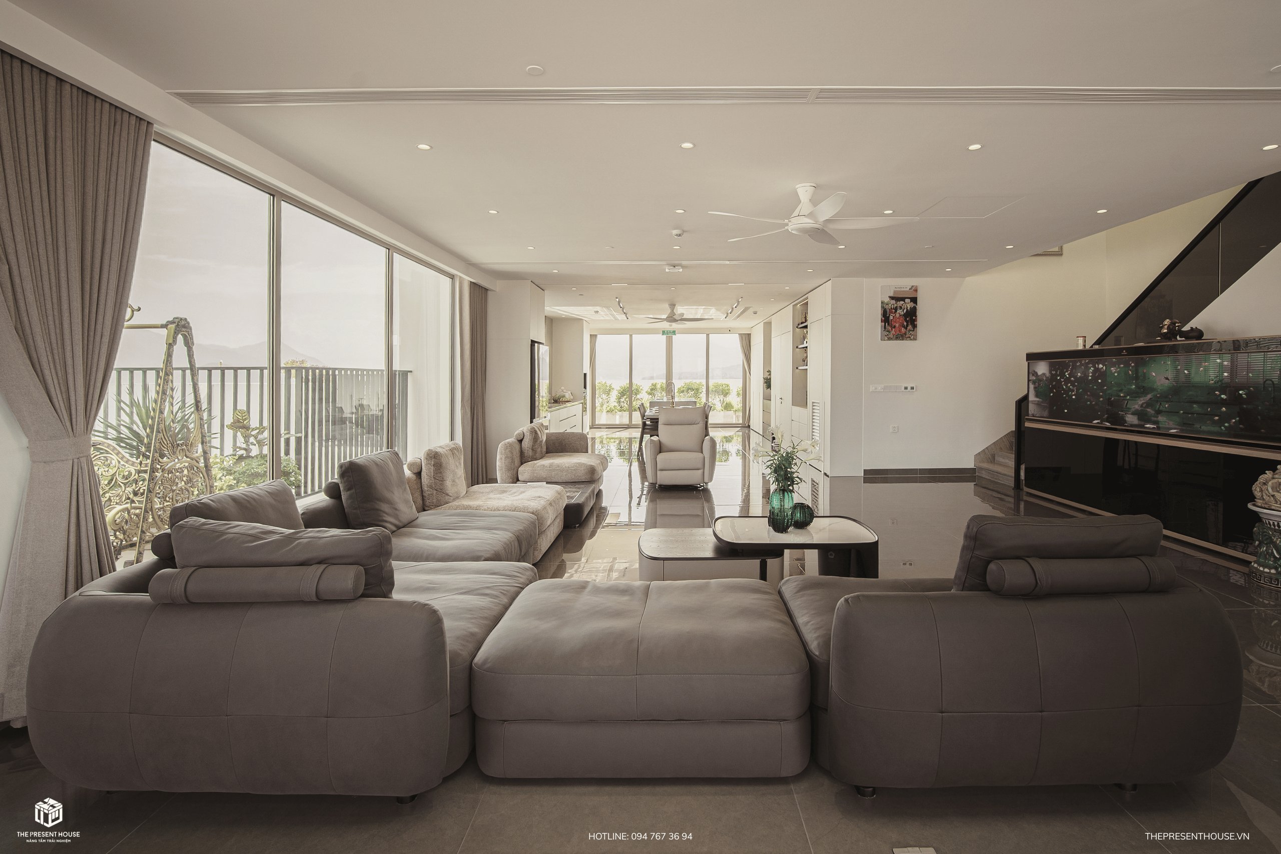 thiet-ke-noi-that-can-ho-phong-khach-sofa-xam